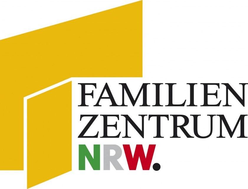 Logo des Familienzentrums NRW mit gelben geometrischen Formen und dem Schriftzug &bdquo;FAMILIENZENTRUM NRW&ldquo; in Schwarz, Rot und Grau.