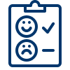 Icon eines Bewertungsformulars mit einem l&auml;chelnden und einem traurigen Smiley sowie einem H&auml;kchen.
